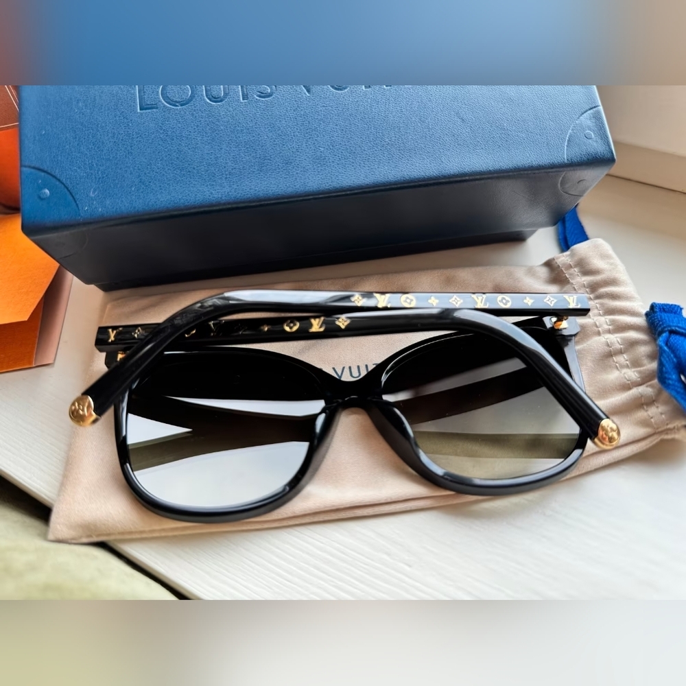Louis Vuitton Clash Square Sunglasses - Picture 5 of 11